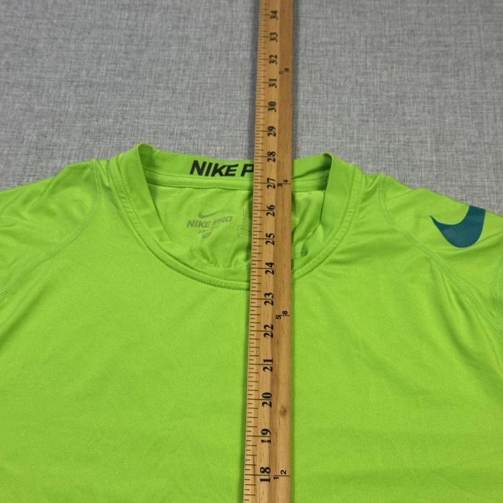 Nike Pro Performance Shirt Mens M Green Short Sleeve Dri-FIT Gym Activewear